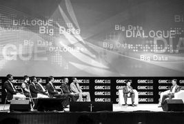 互联网信息服务推动多媒体数字报刊发展